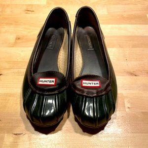 Hunter dark green neoprene packable waterproof ballet flats shoes size 6